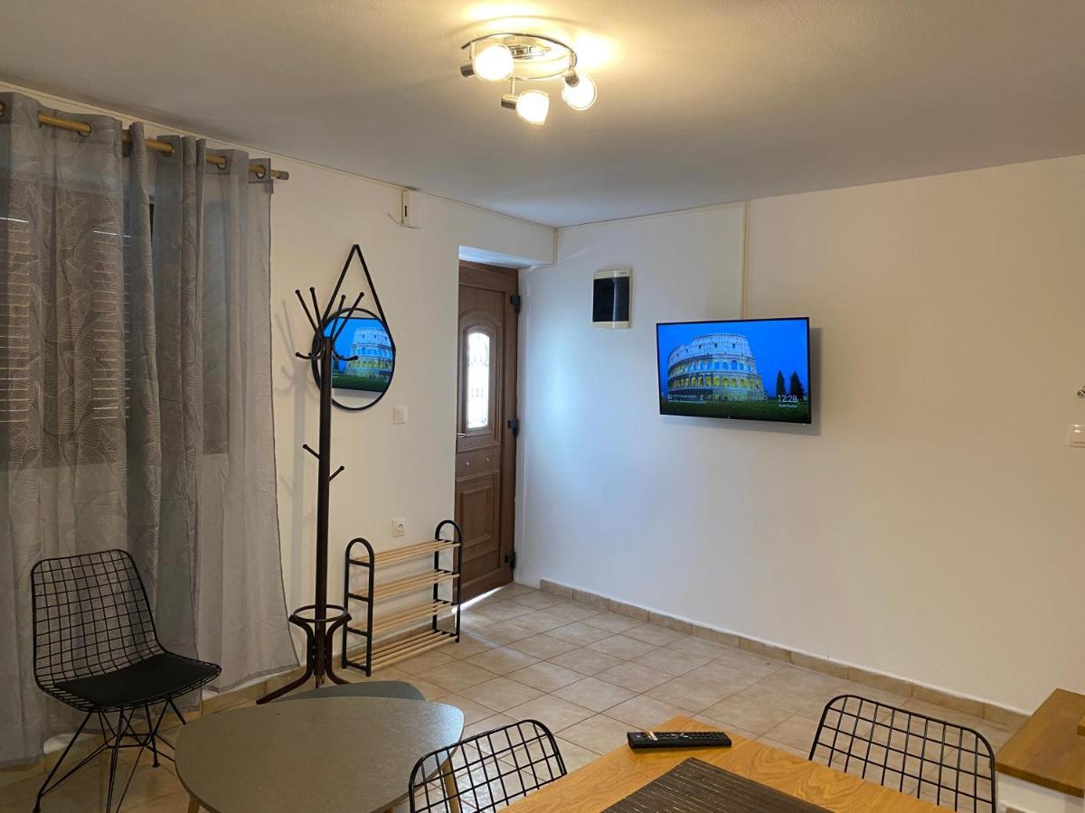 Romantic Maisonette In The Heart Of Pythagoreio Rh Door 외부 사진