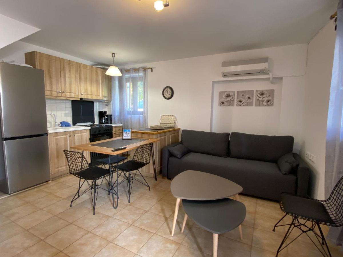 Romantic Maisonette In The Heart Of Pythagoreio Rh Door 외부 사진